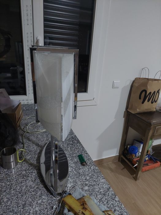 Candeeiro de mesa