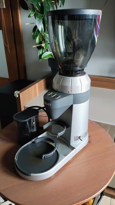 Młynek automatyczny GRAEF CM 90