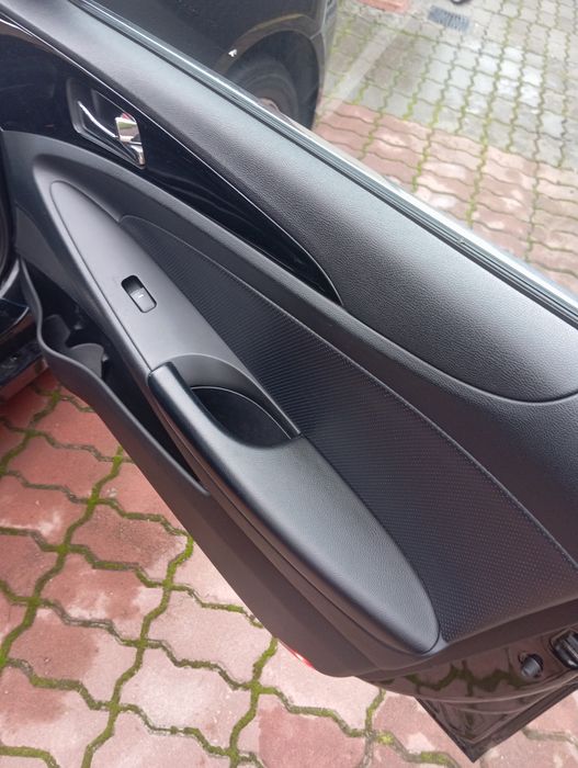 Hyundai Sonata. Офіційне авто.