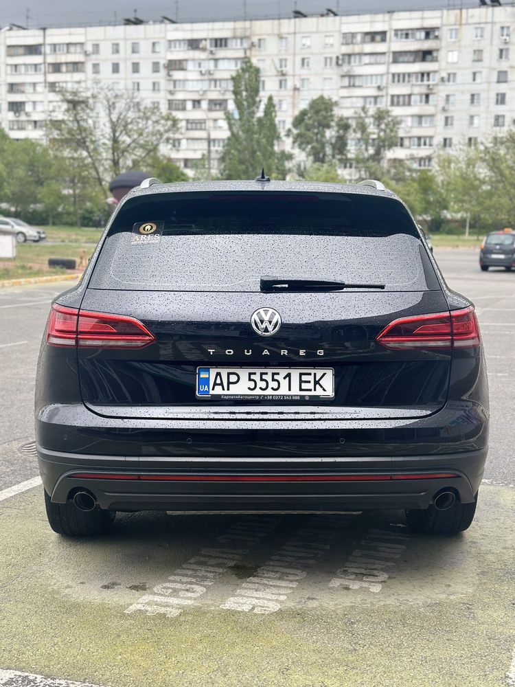 Продам Volkswagen Touareg 2018