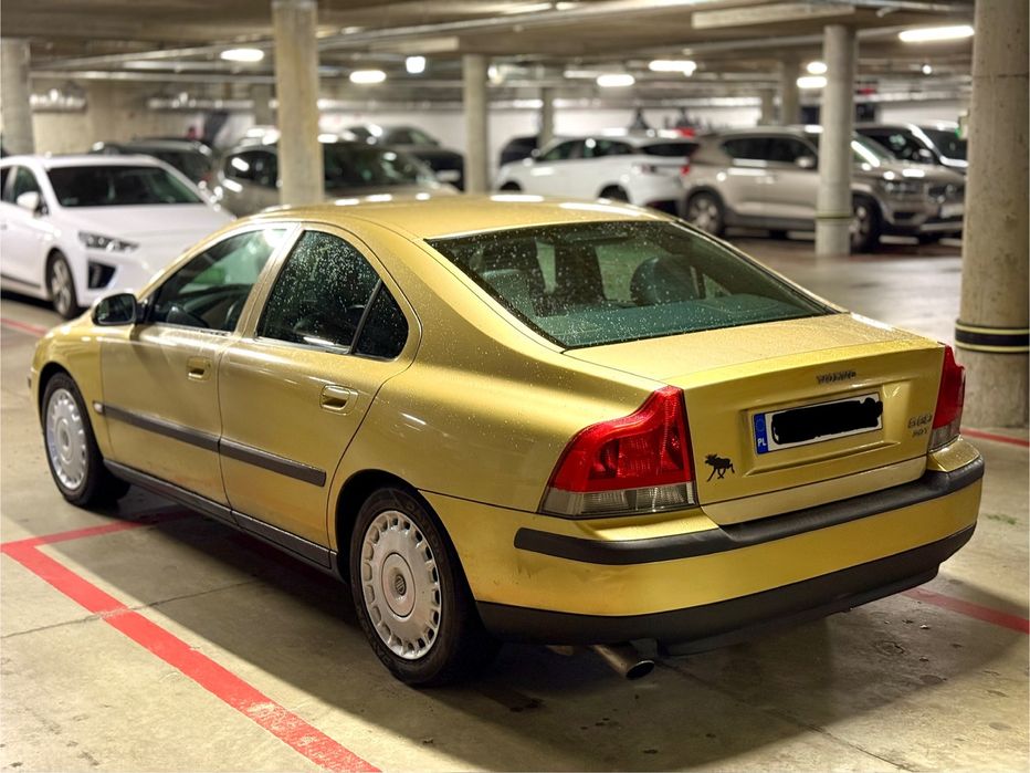 Volvo s60 2.0T godny uwagi 180km benzyna 2001r okazja
