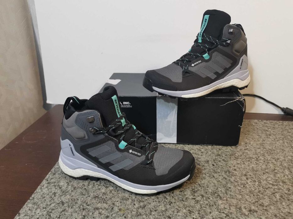 кросівки зимові Adidas Terrex Skychaser GTX мембрана 25см вологостійкі