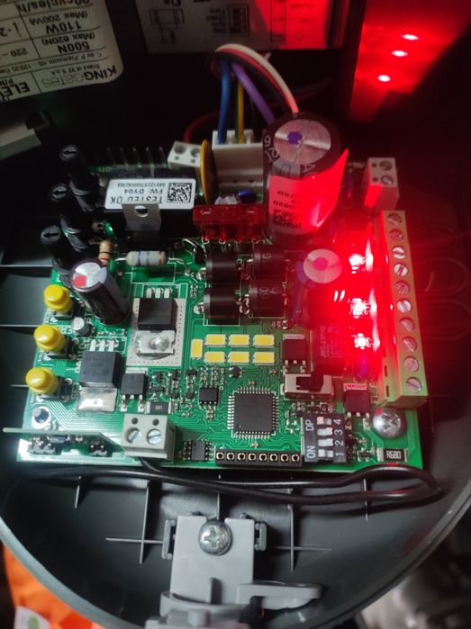 Motor de portão de garagem