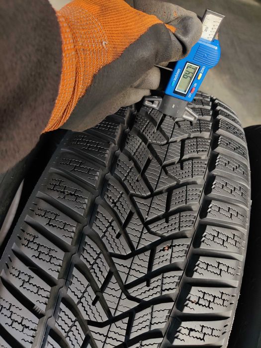 R18 225/45 зимові шини в ідеалі Dunlop WinterSport5