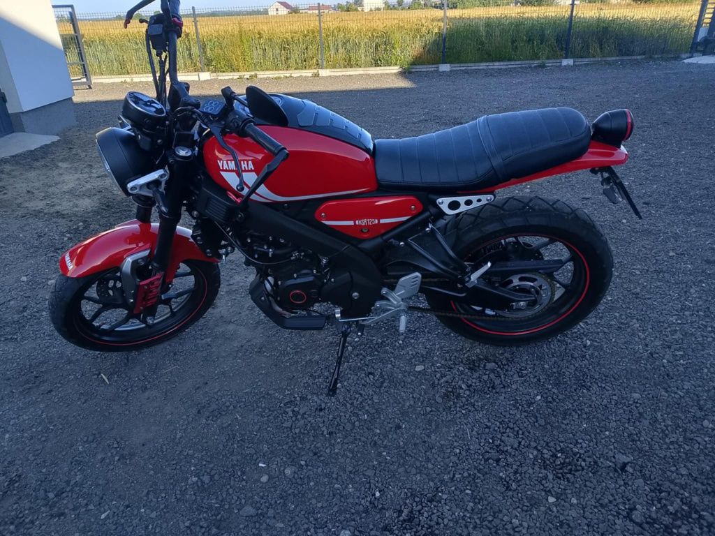Sprzedam yamaha xsr125