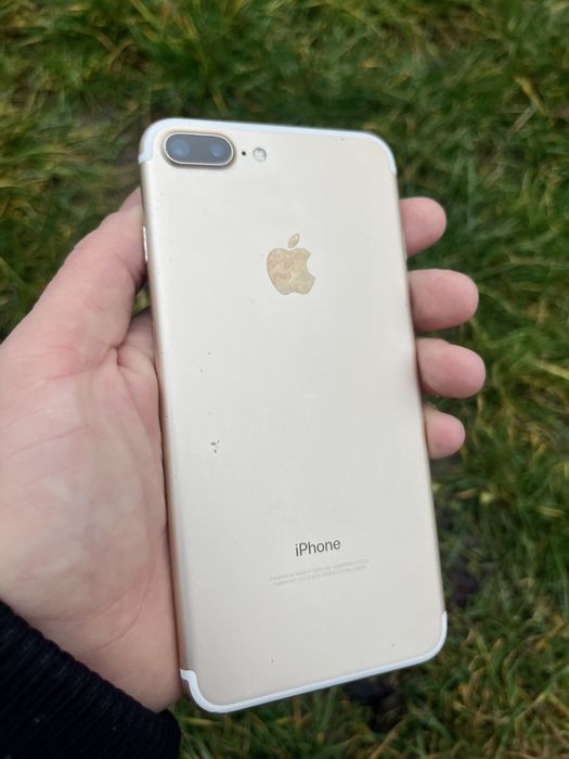 Iphone 7plus (128gb акб 86%) в гарному стані