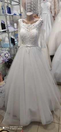Свадебное платье из бисера
