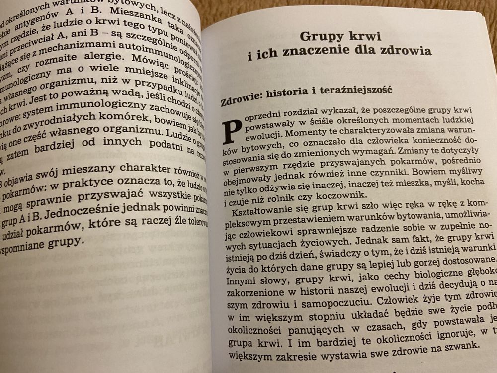 Ksiazka Jedz zgodnie z grupą krwi Dr Jorg Zittlau