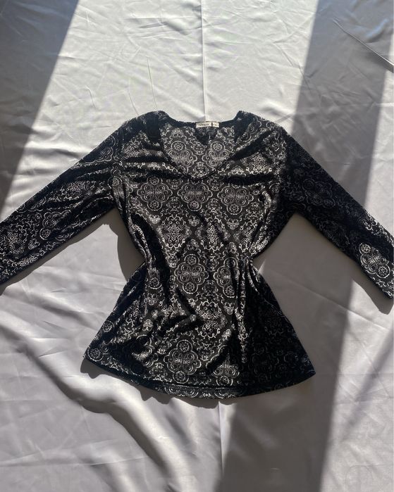 Czarna bluzka we wzorki L 40 generous vintage boho