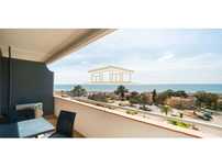 Apartamento T0 com vista mar a 300 metros da praia de Alvor