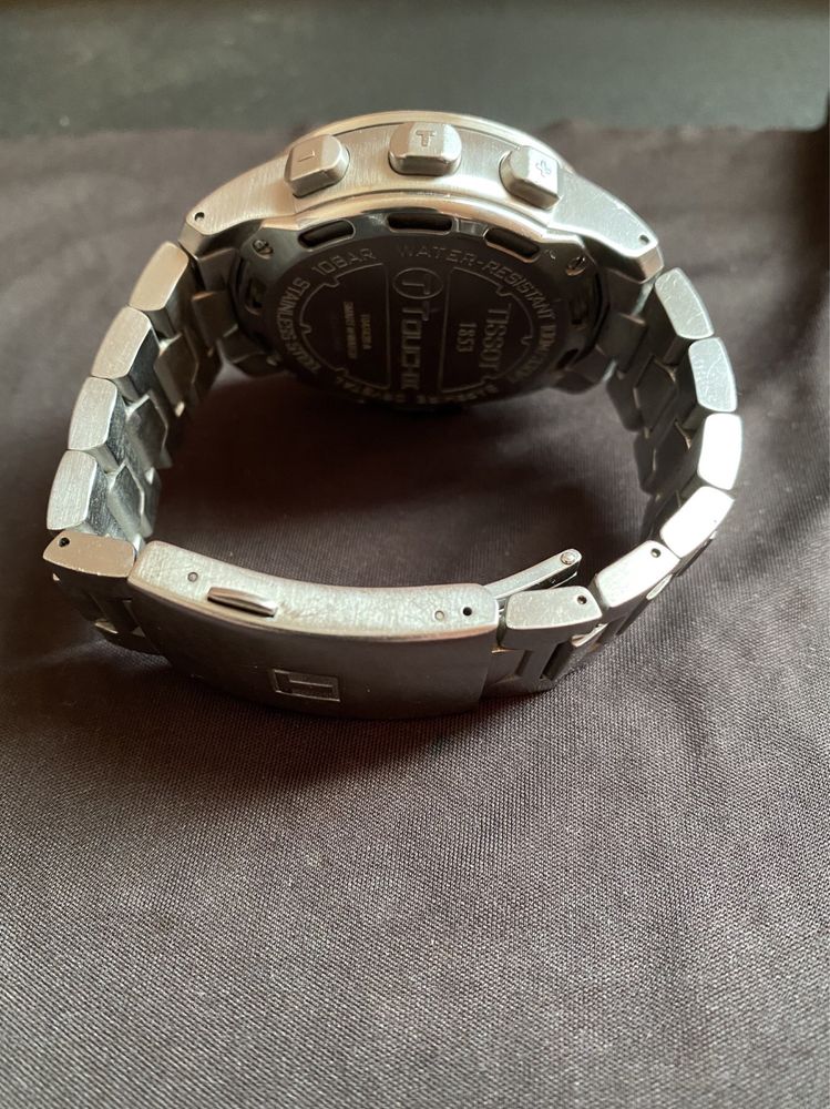 Часы Tissot t touch