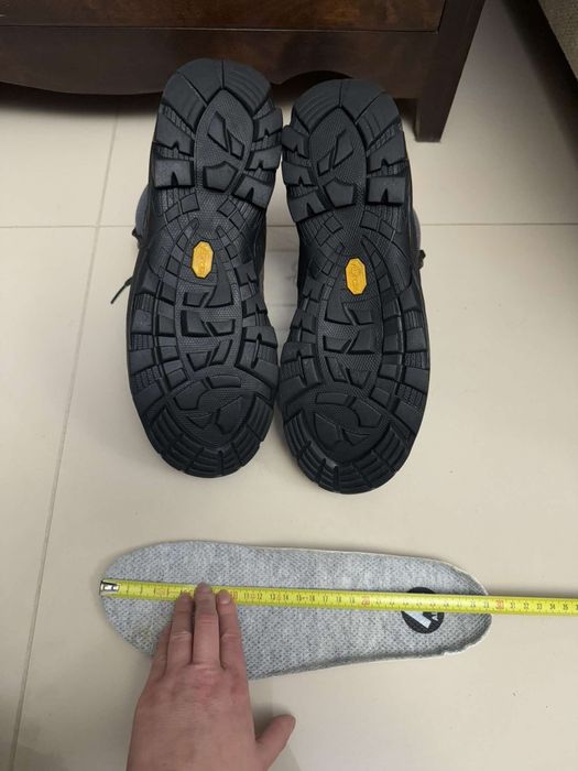 Alfa femund trekkingowe buty zamszowe męskie 43/44 gore-tex vibram 
R