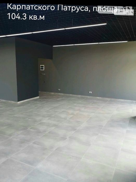 ПРОДАЖ КОМЕРЦІЙНОГО приміщення при центральній дорозі в'їзду в Ужгород