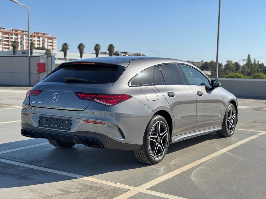 Mercedes CLA 250e AMG • Garantia Mercedes + 2 Anos • Impecável