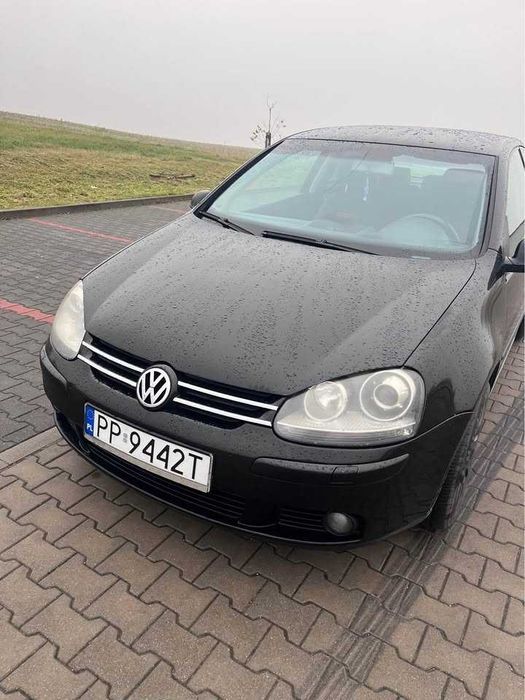 Volkswagen Golf V