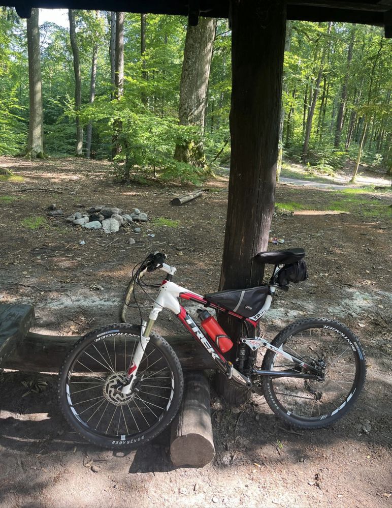 TREK Top Fuel 9.8 SL Evo Carbon – MTB XC | Full Suspension