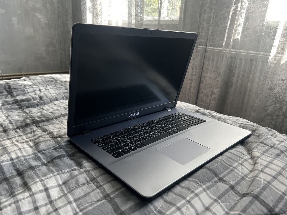 ASUS 17.3” | Intel i3 | 16 GB ОЗУ | SSD 240 GB | MX110