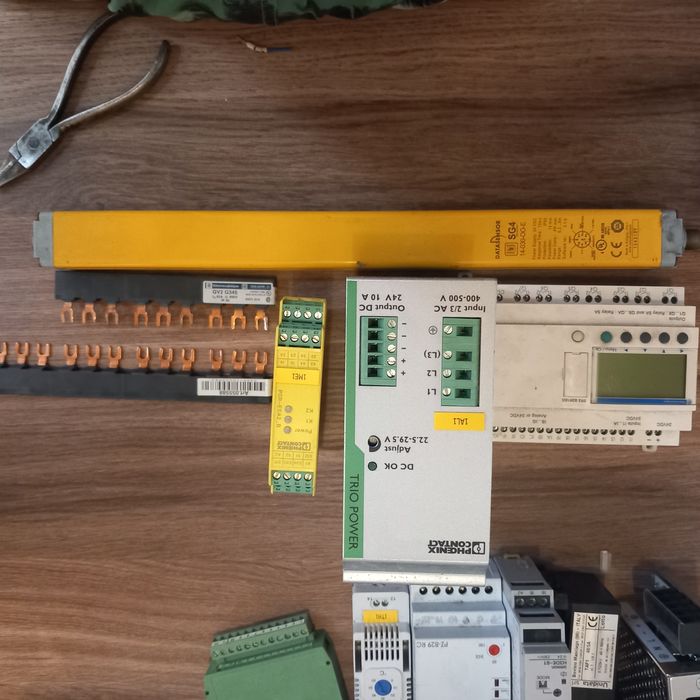 Автоматика  промислова.  Контролер  PLC  всі позиції в описі