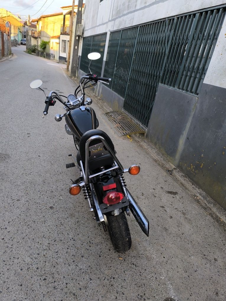 Yamaha Virago 250