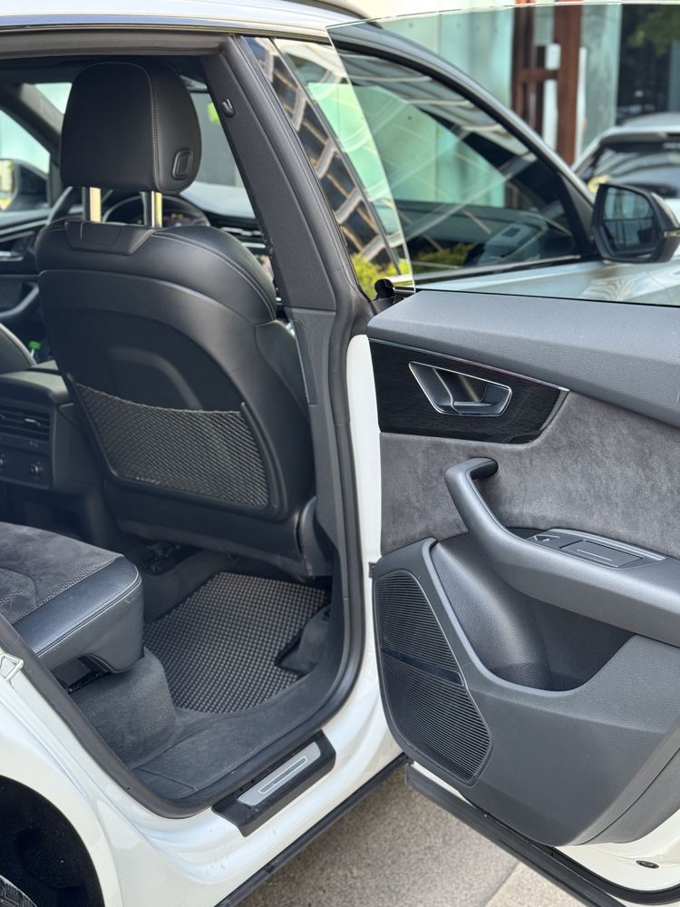 Audi Q8 55 TFSI Quattro S-Line, 2019
