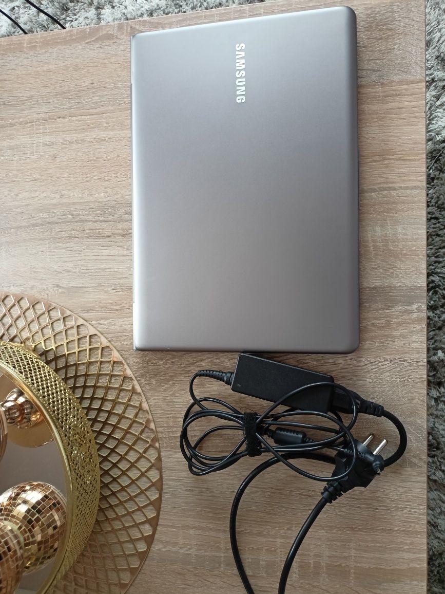 Laptop ultrabook Samsung 535U3C-A01PL