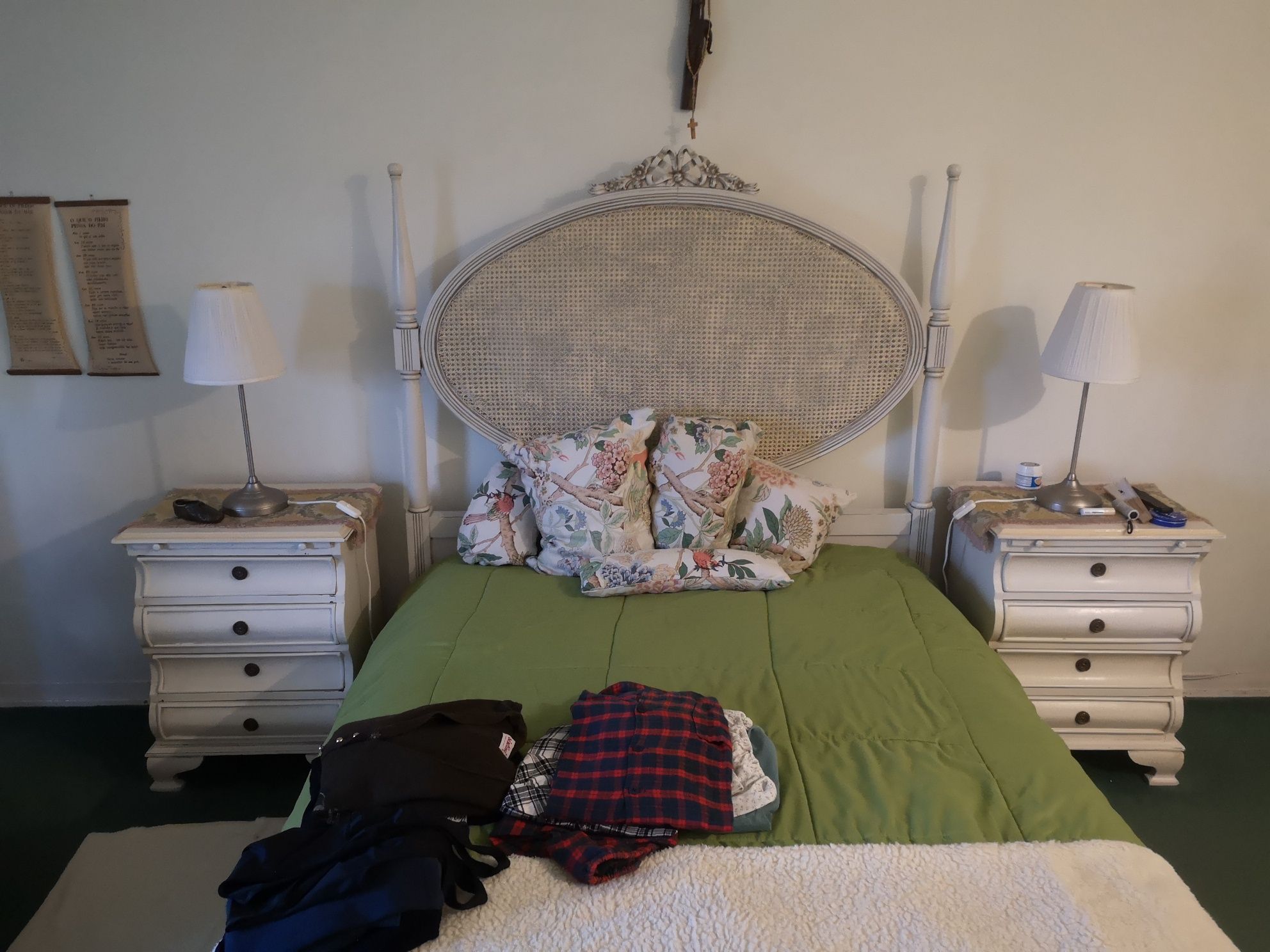 Mobília de quarto antiga excelente estado