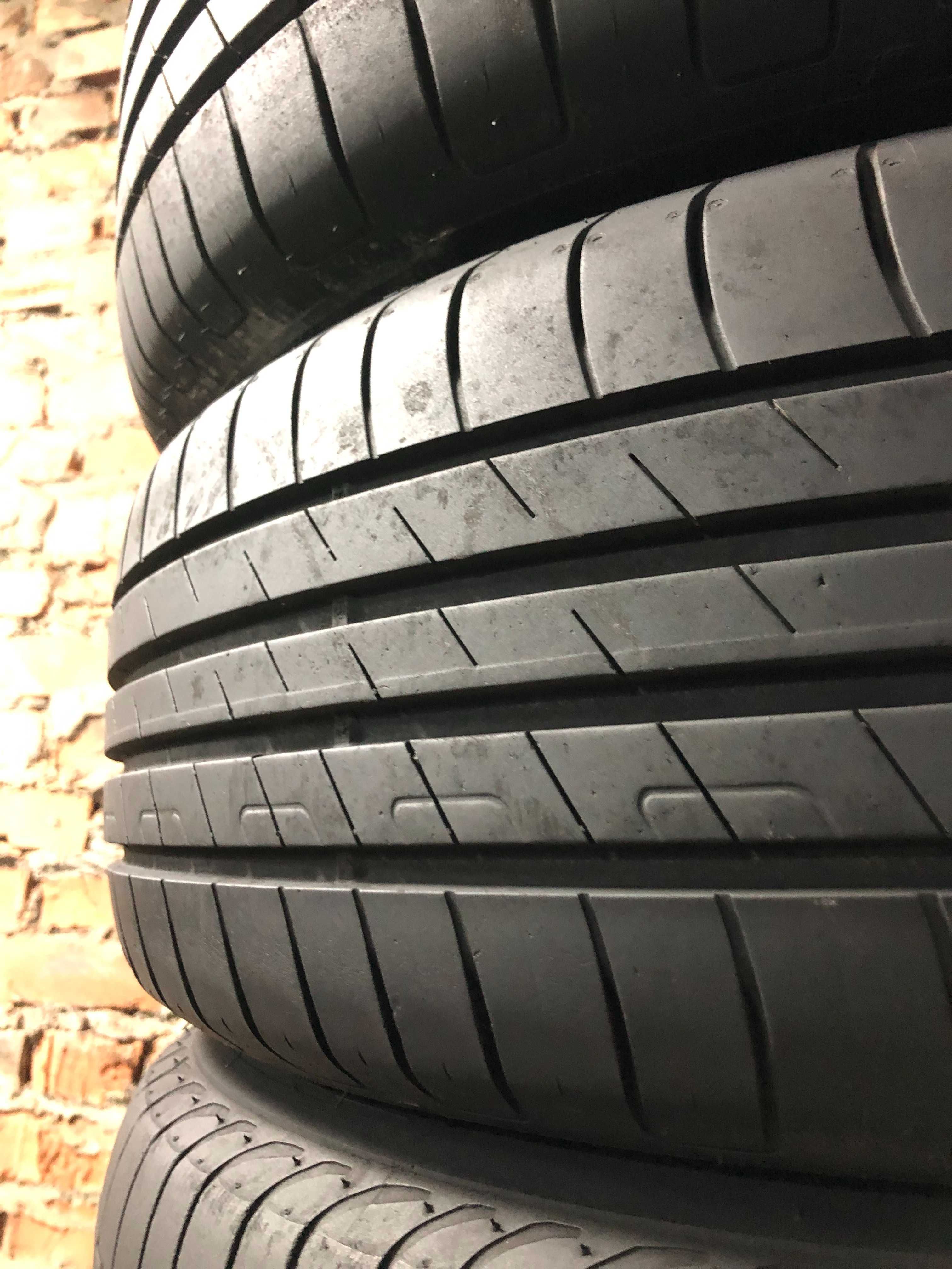 Шини 205/60 R16 Goodyear Eficient Grip Ran Flat