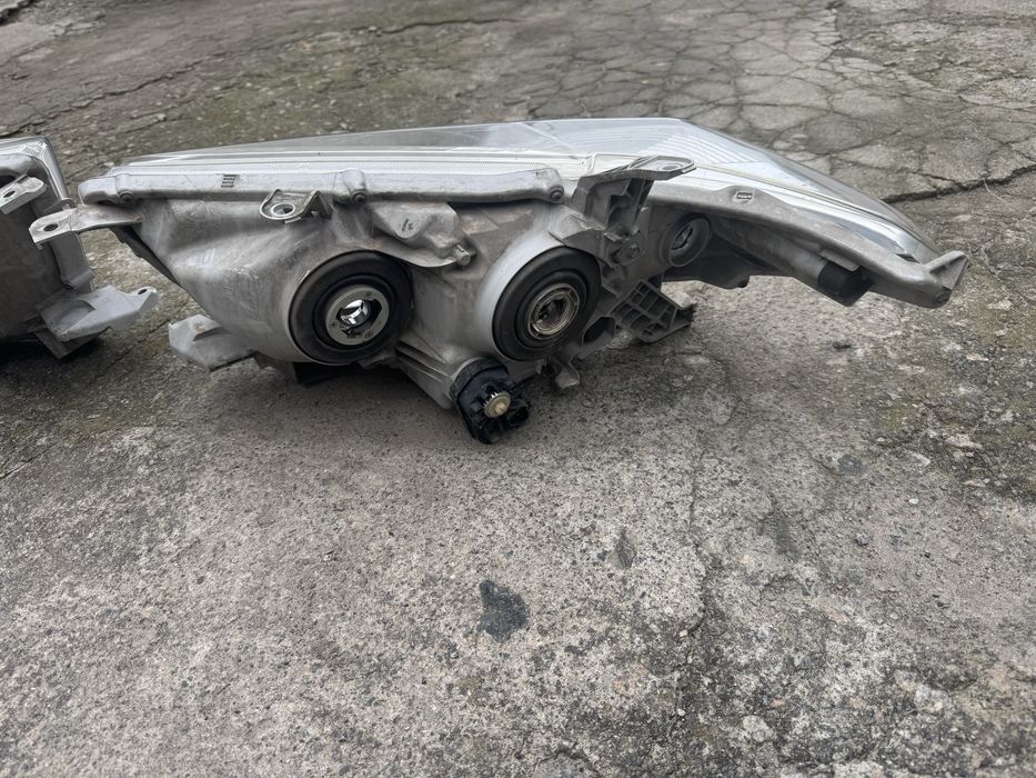 фари Highlander орігінал