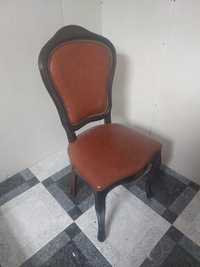 Vendo mesa com 6 cadeiras