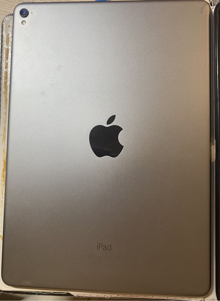 iPad Pro 9.7' 128 gb WIF Space Grey