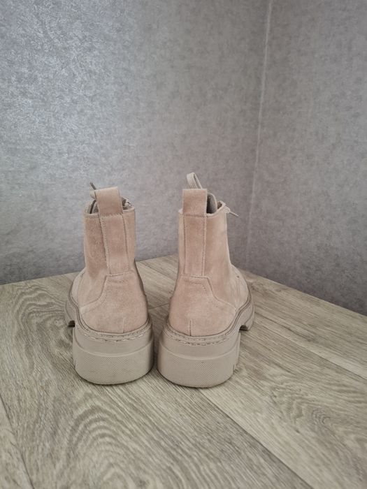 Чоботи демісизонні  жіночі