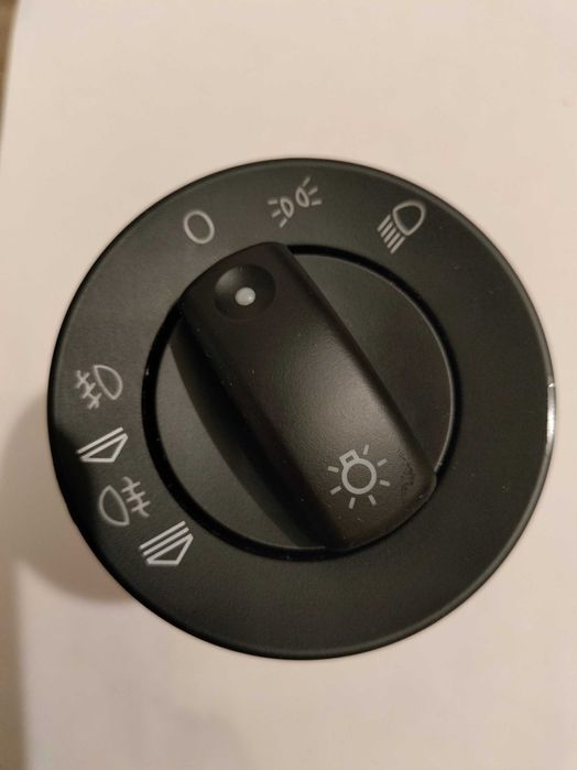 Włącznik Świateł Zamiennik do Samochodu Audi A4 B6 B7 00-07