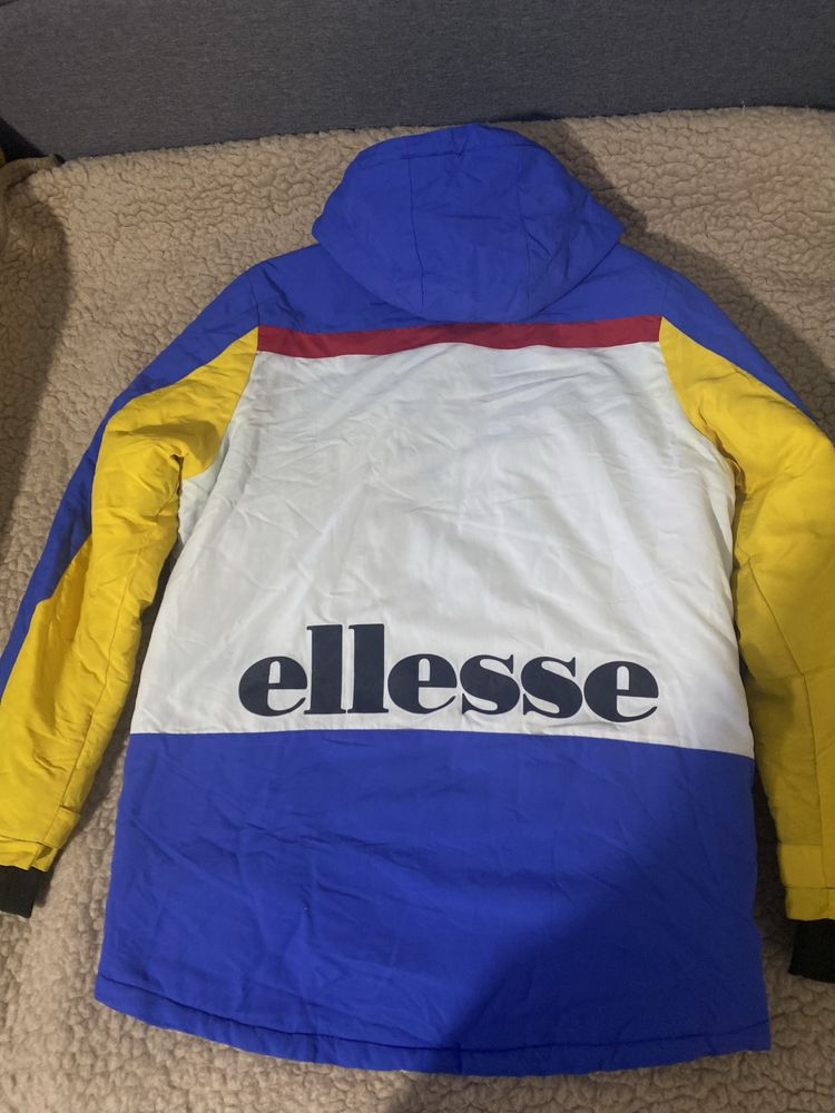 Курточка ellesse