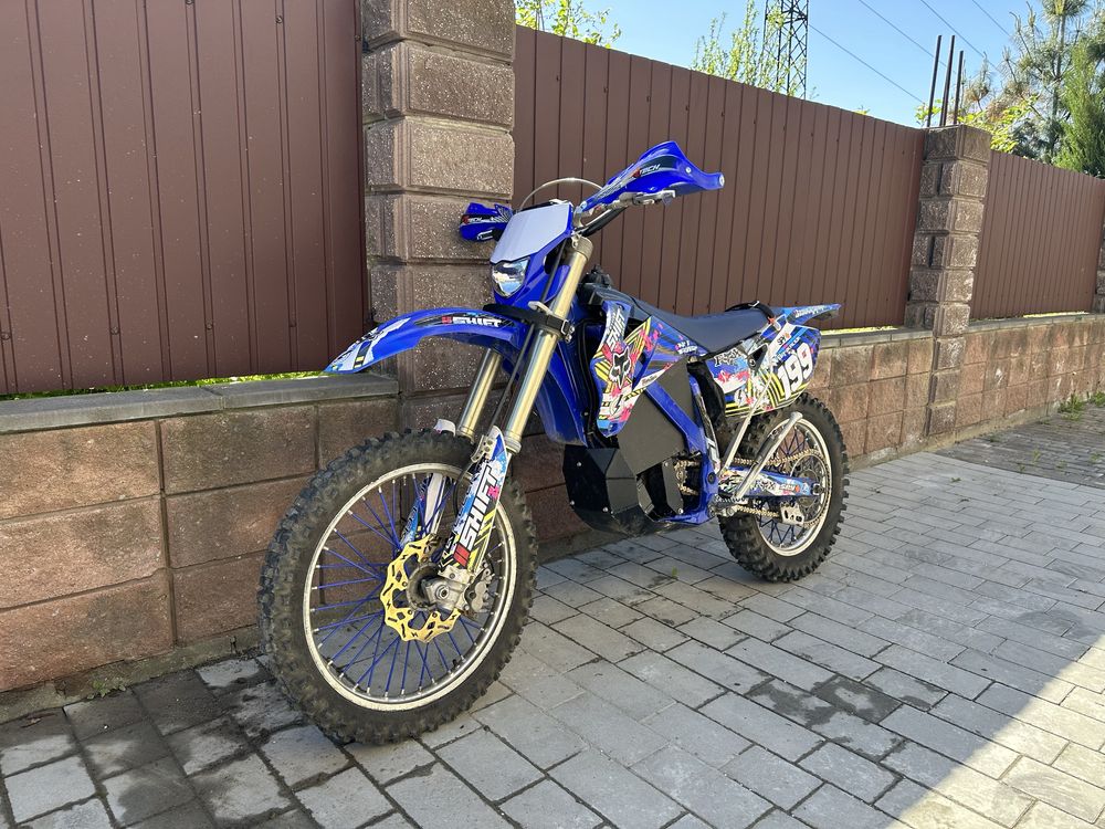 Yamaha WR250 electric електромотоцикл