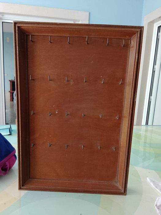 Porta chaves em madeira