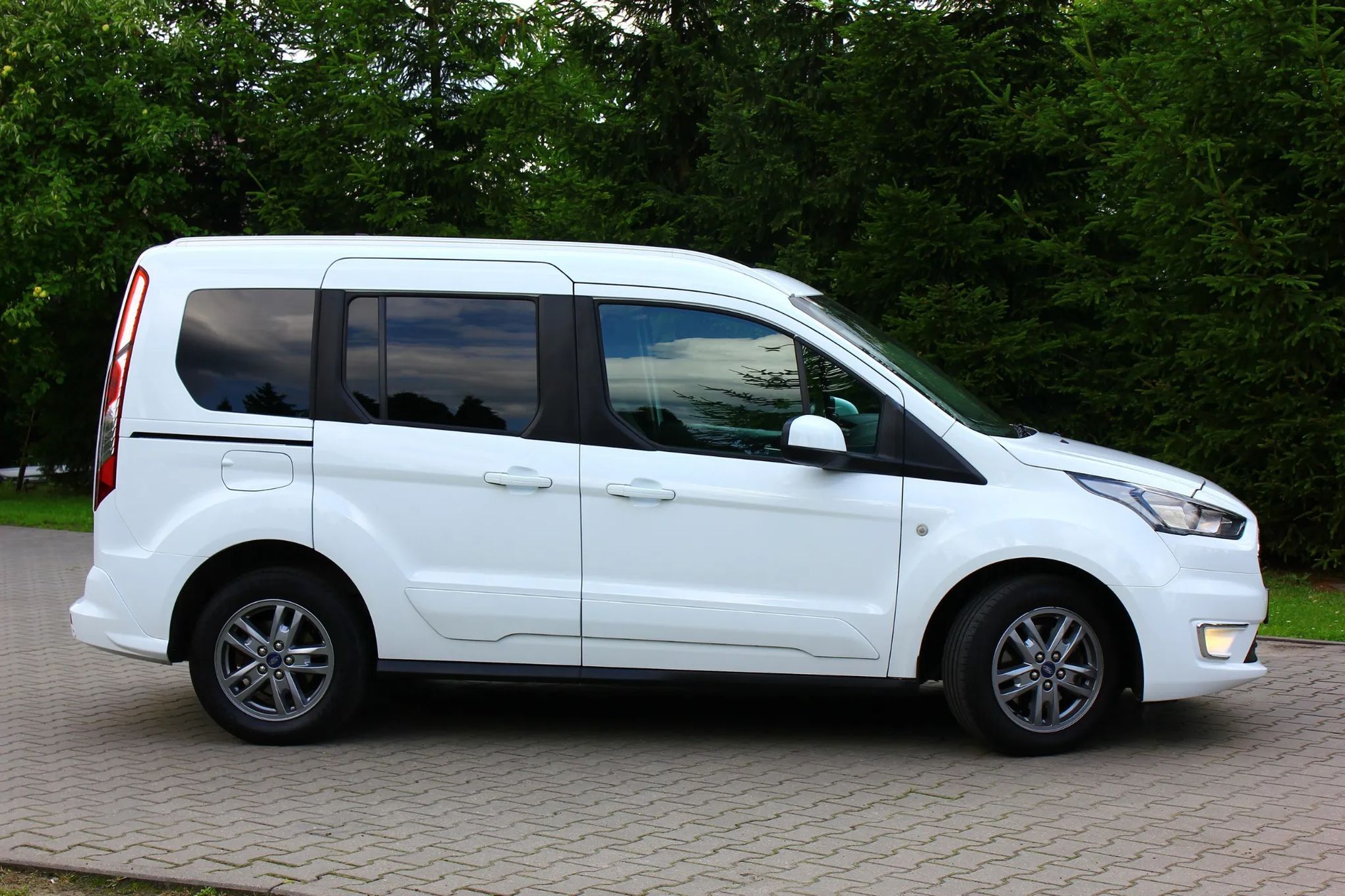 Ford Tourneo Connect 1.5 TDCI 120KM Salon Polska I Właściciel Pełen Serwis Pewne Auto FV23%