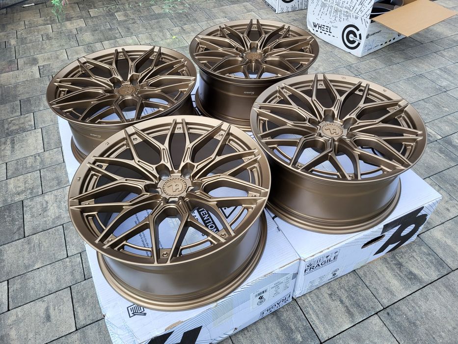Alufelgi 18" 5x112 ET30  Audi A4 B9 B8 B7 A6 C7 C6 VW Passat Skoda !