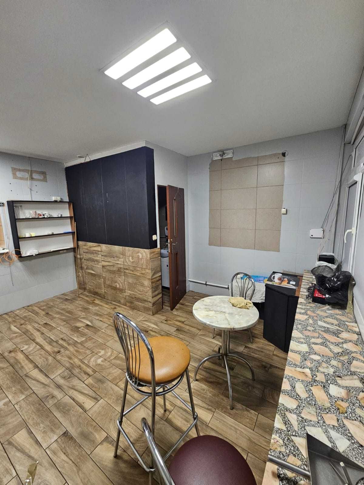 Sprzedam pawilon handlowo/gastronomiczny w centrum Inowrocławia 44m kw