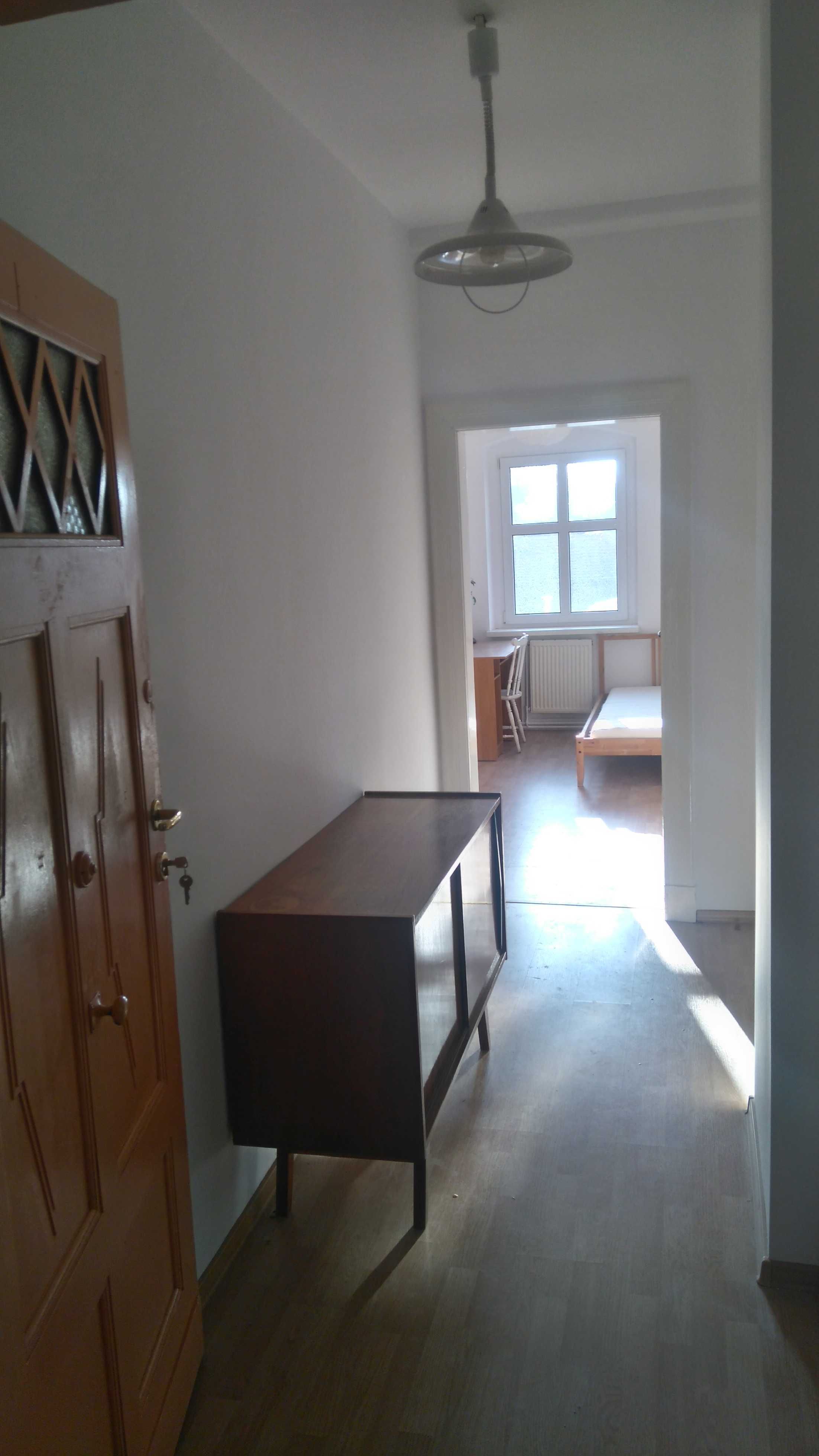 23 m2 pokój w 4-os. mieszkaniu z 2 WC, Biskupin, od  1 .06