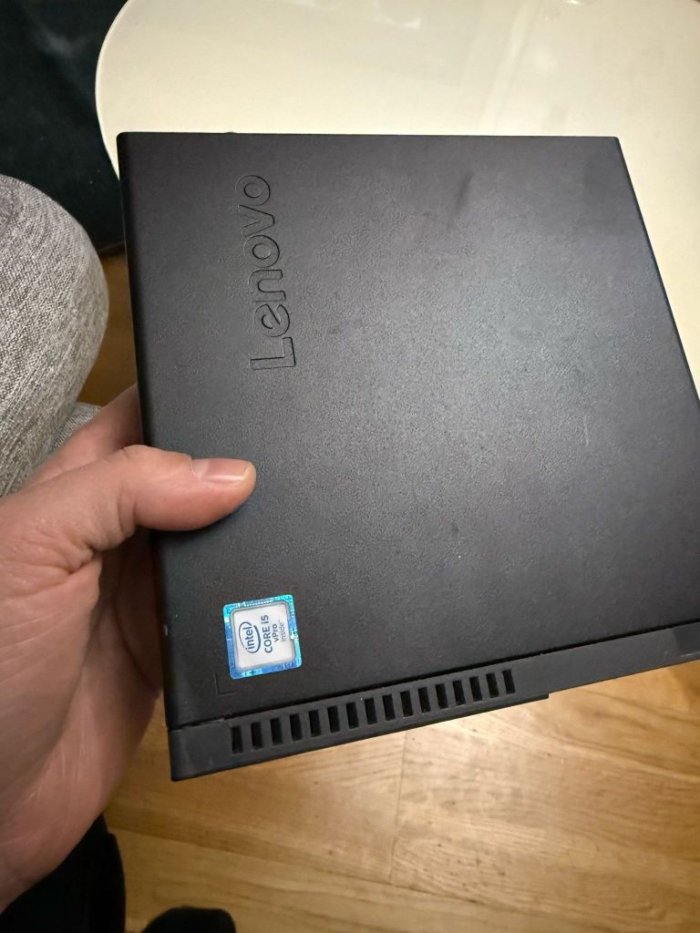 Комп'ютер Lenovo ThinkCentre
