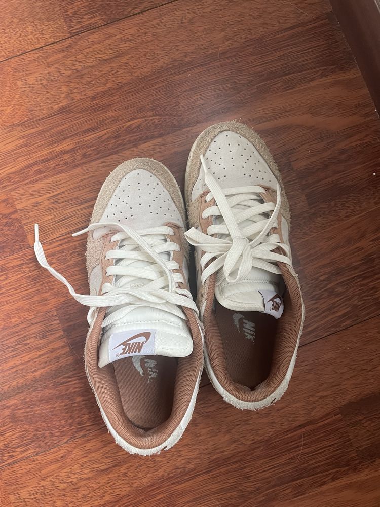 Nike Dunk Low Premium Curry 38