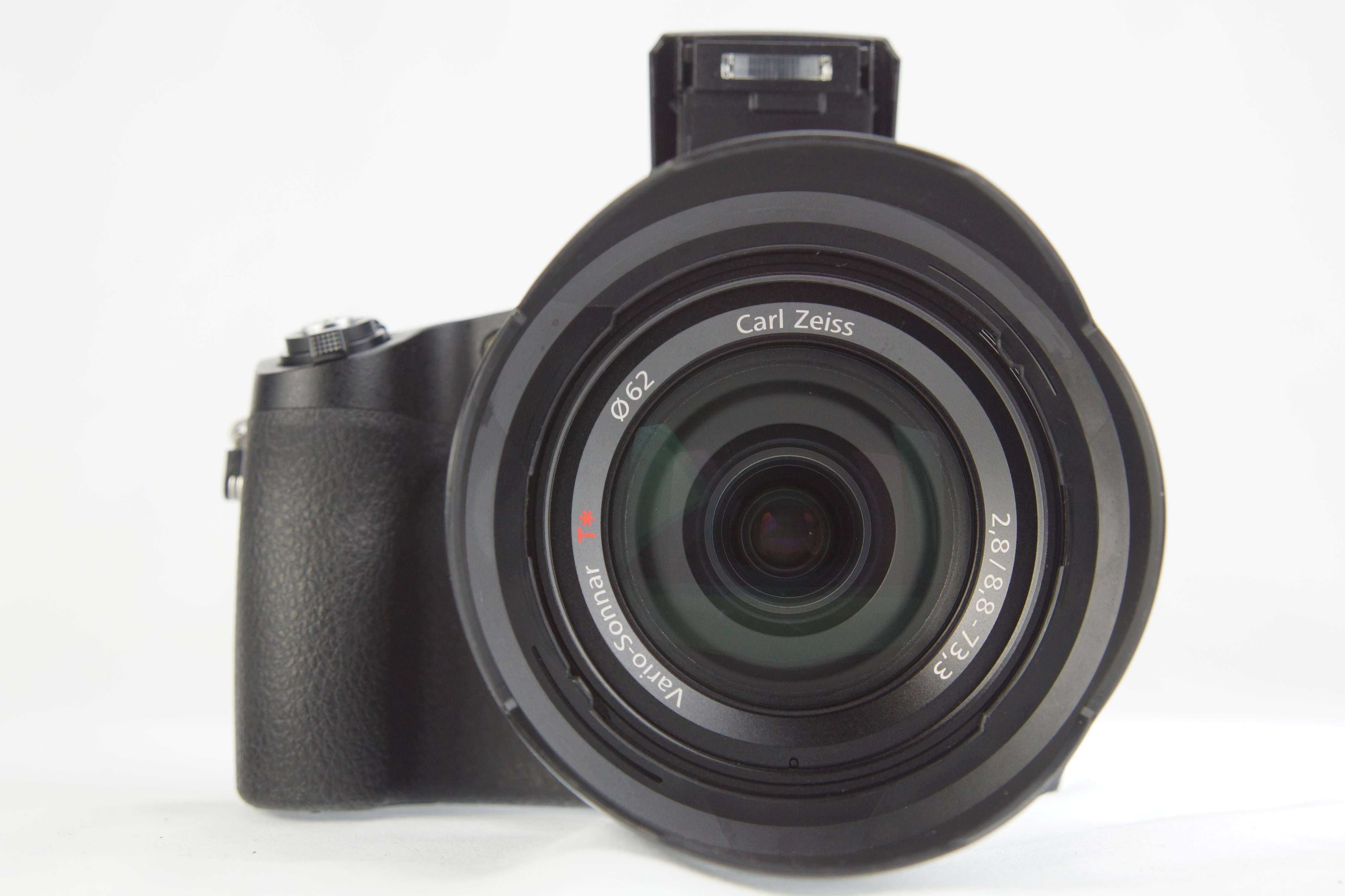 Aparat SONY Cyber-Shot DSC-RX10 20.2Mpx Carl Zeiss T* f/2.8 + 64GB