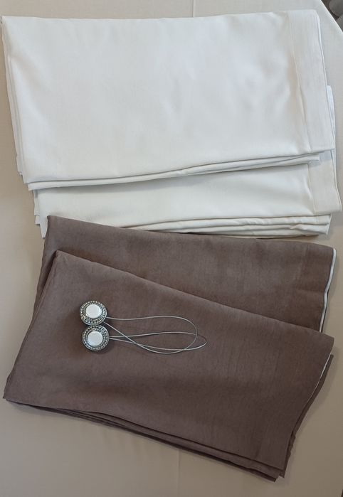 Готові комплекти штор 2шт. 1,20 ширина, 2,60 довжина.