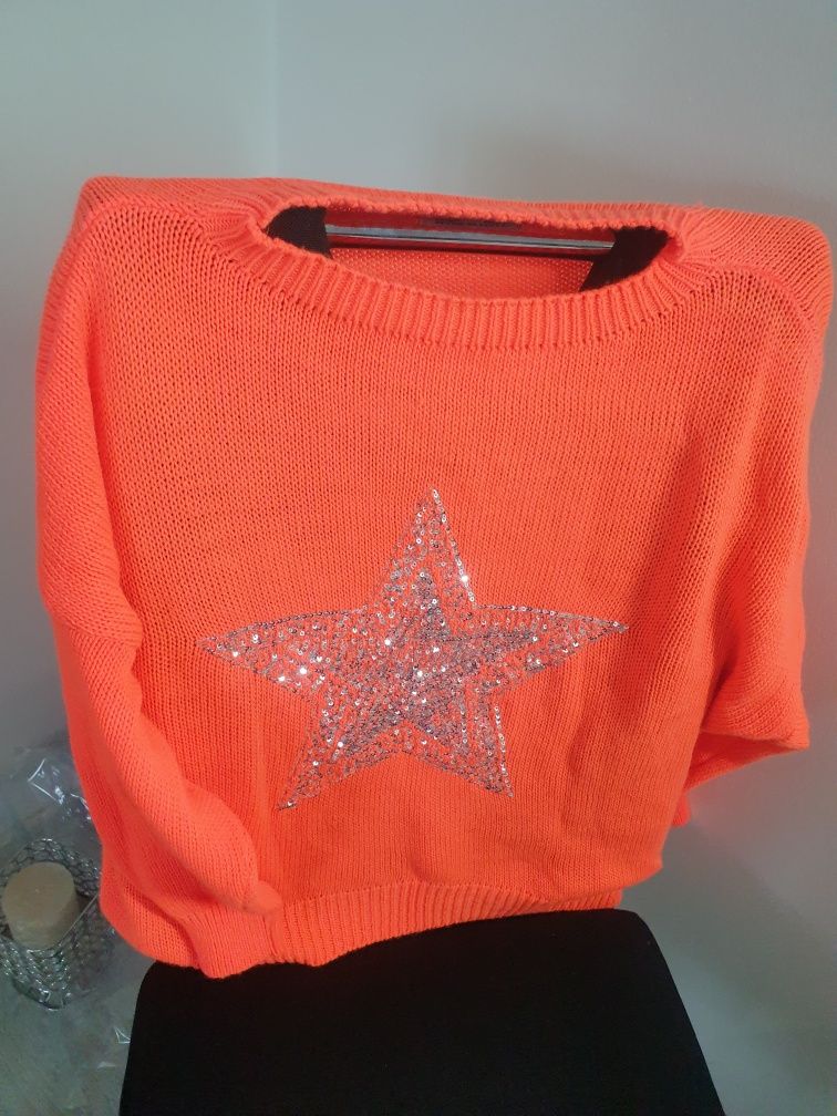Sweterek bluza sweter pomarańcz z aplikacją włoski uniwersalny