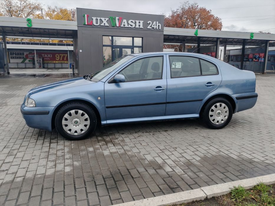 Skoda Octavia Tour 1.6 mpi бензин. 2007 рік