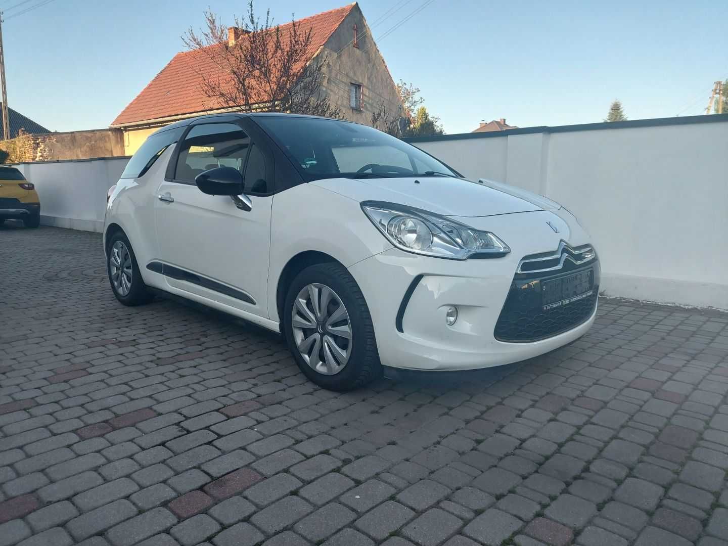 citroen ds3 1.4i/automat/klimatronic/navi/po oplatach