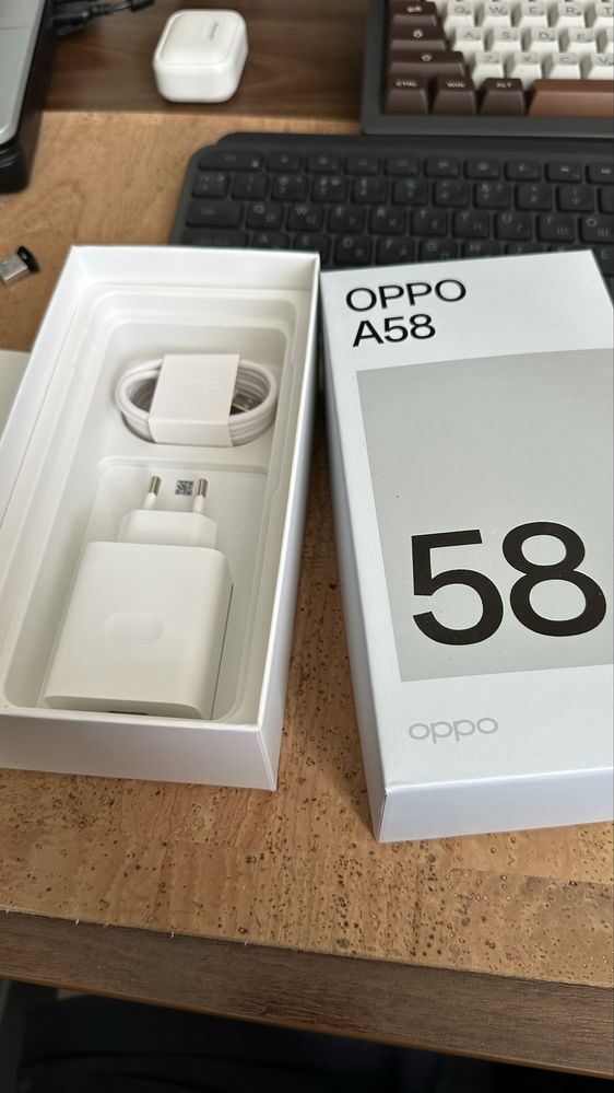 Смартфон OPPO A58 8/128GB, як новий