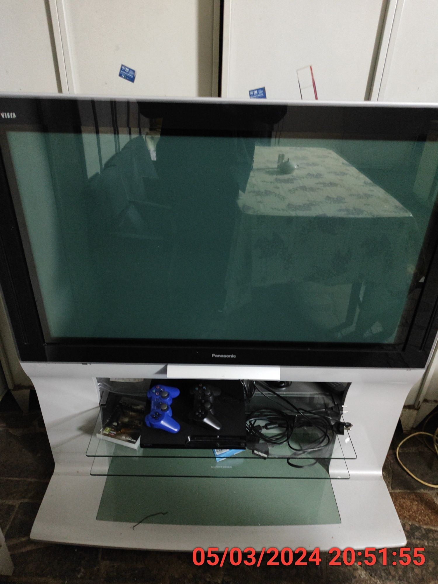 Телевизор Панасоник 42 "+ PS 3