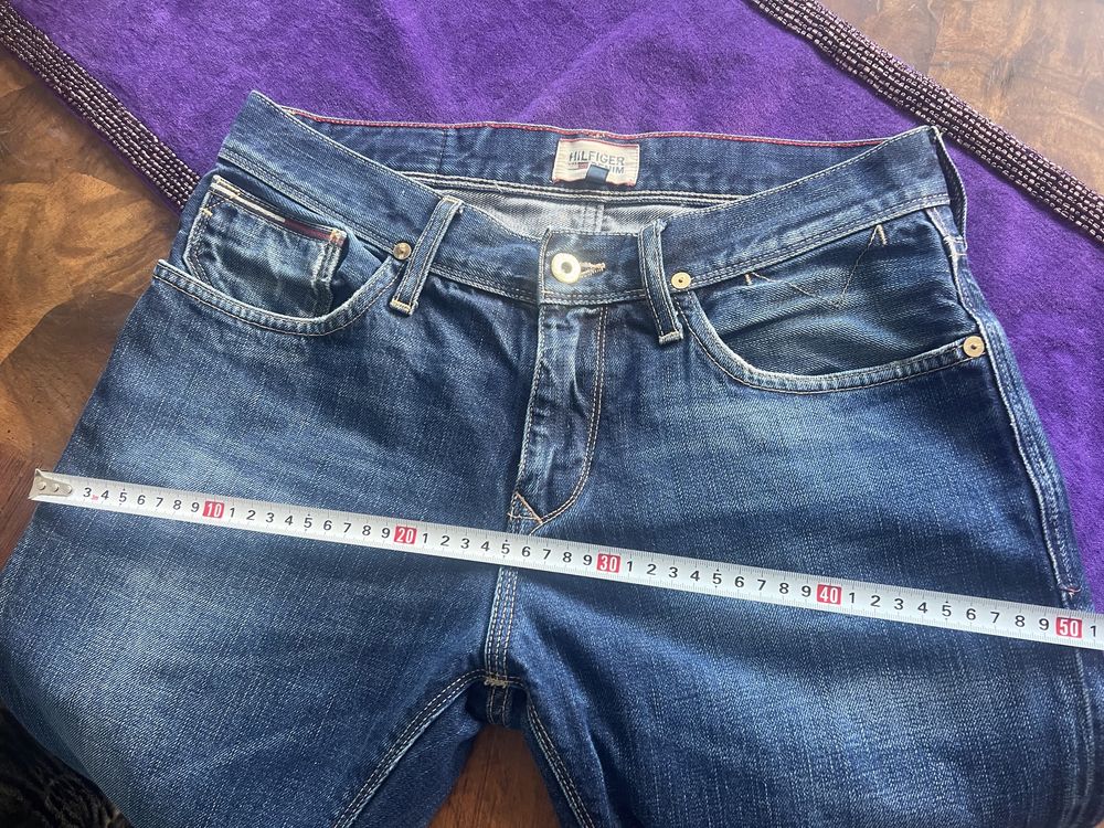 Hilfiger jeansy męskie 30/32 granatow 85