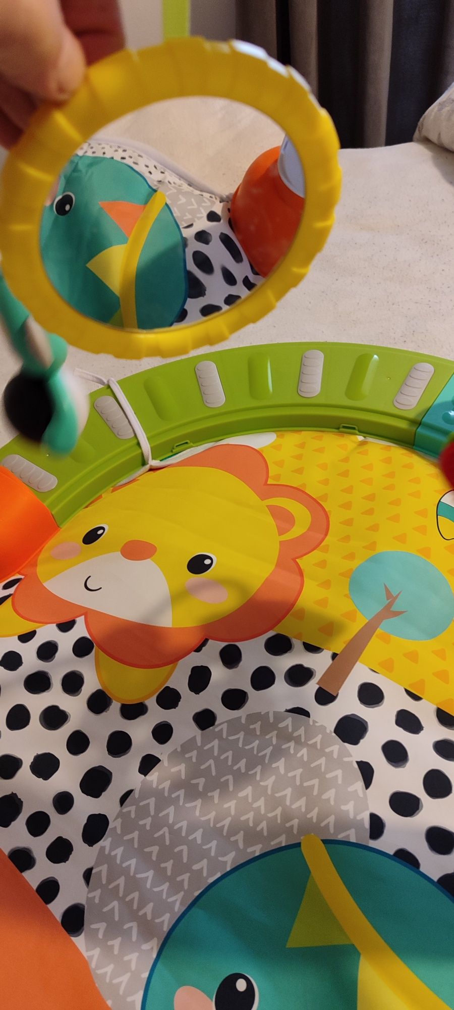 Tapete de actividades para bebé